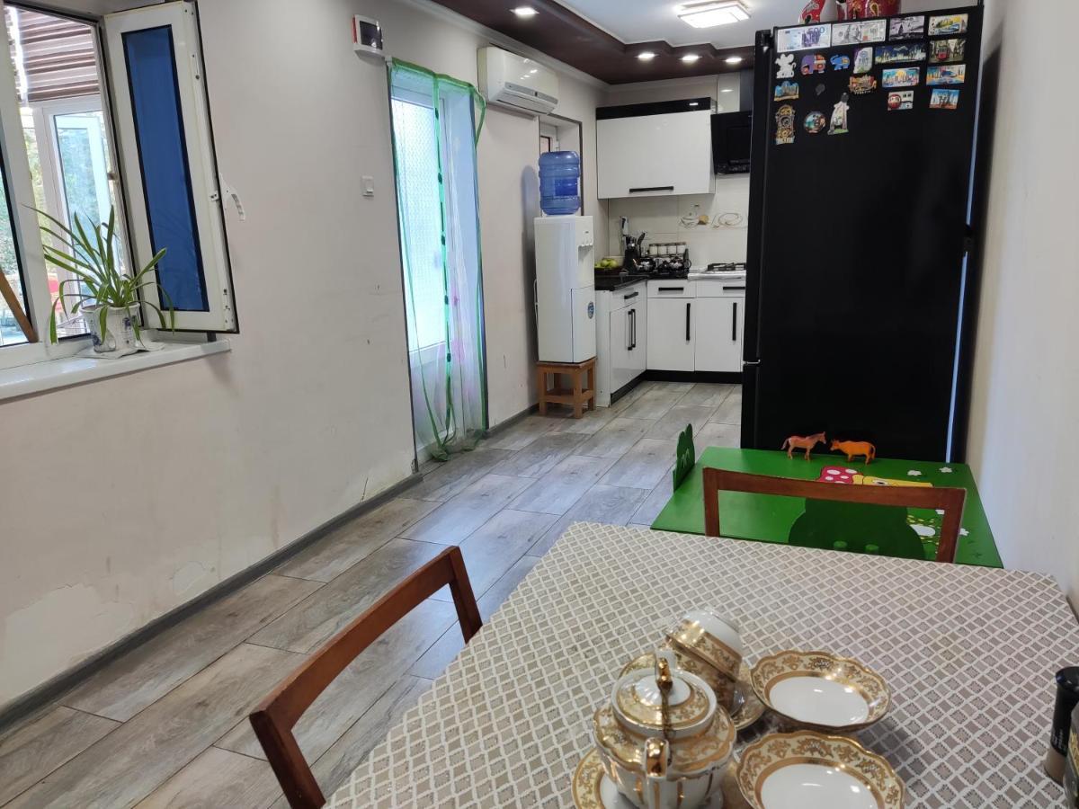 Hotel Al Mirjon Bukhara Esterno foto