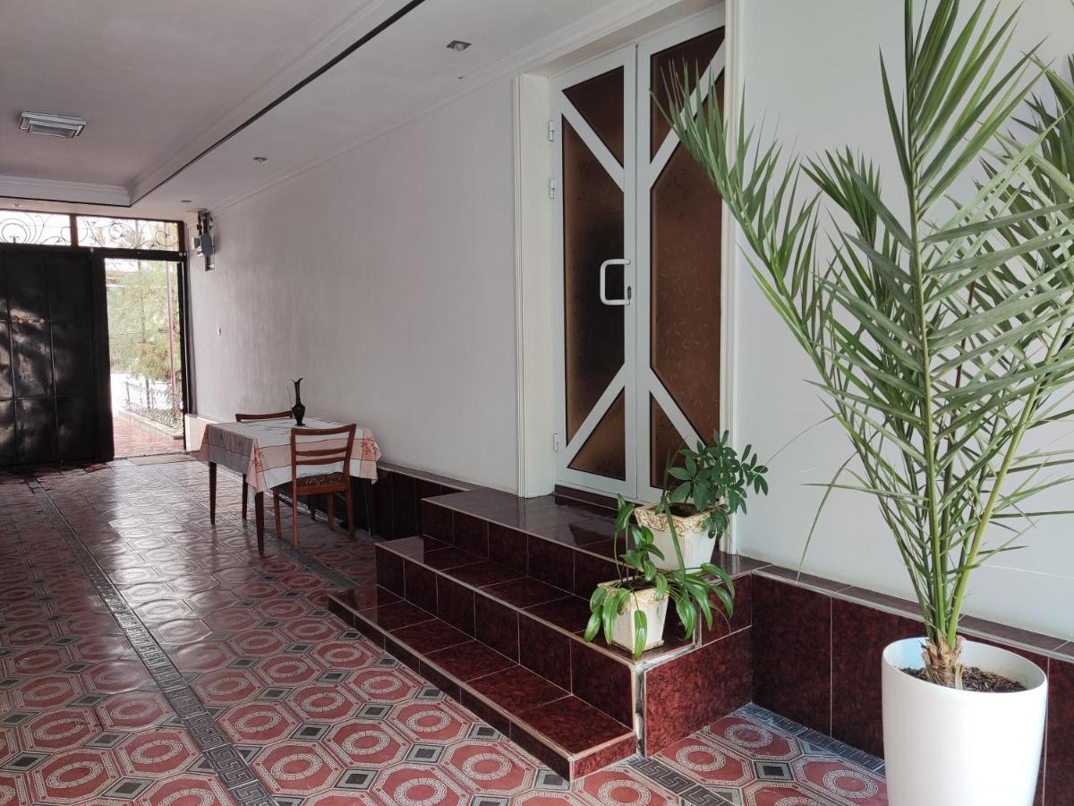 Hotel Al Mirjon Bukhara Esterno foto