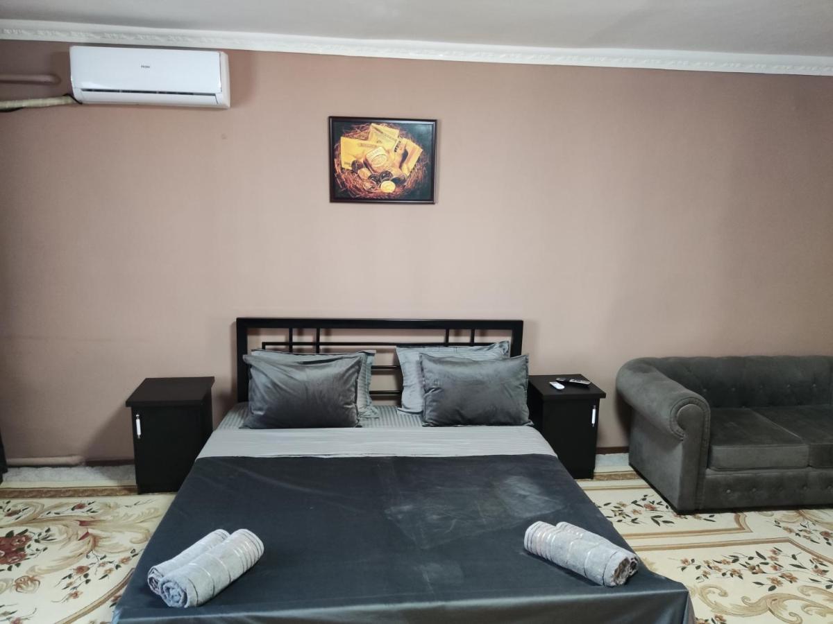 Hotel Al Mirjon Bukhara Esterno foto